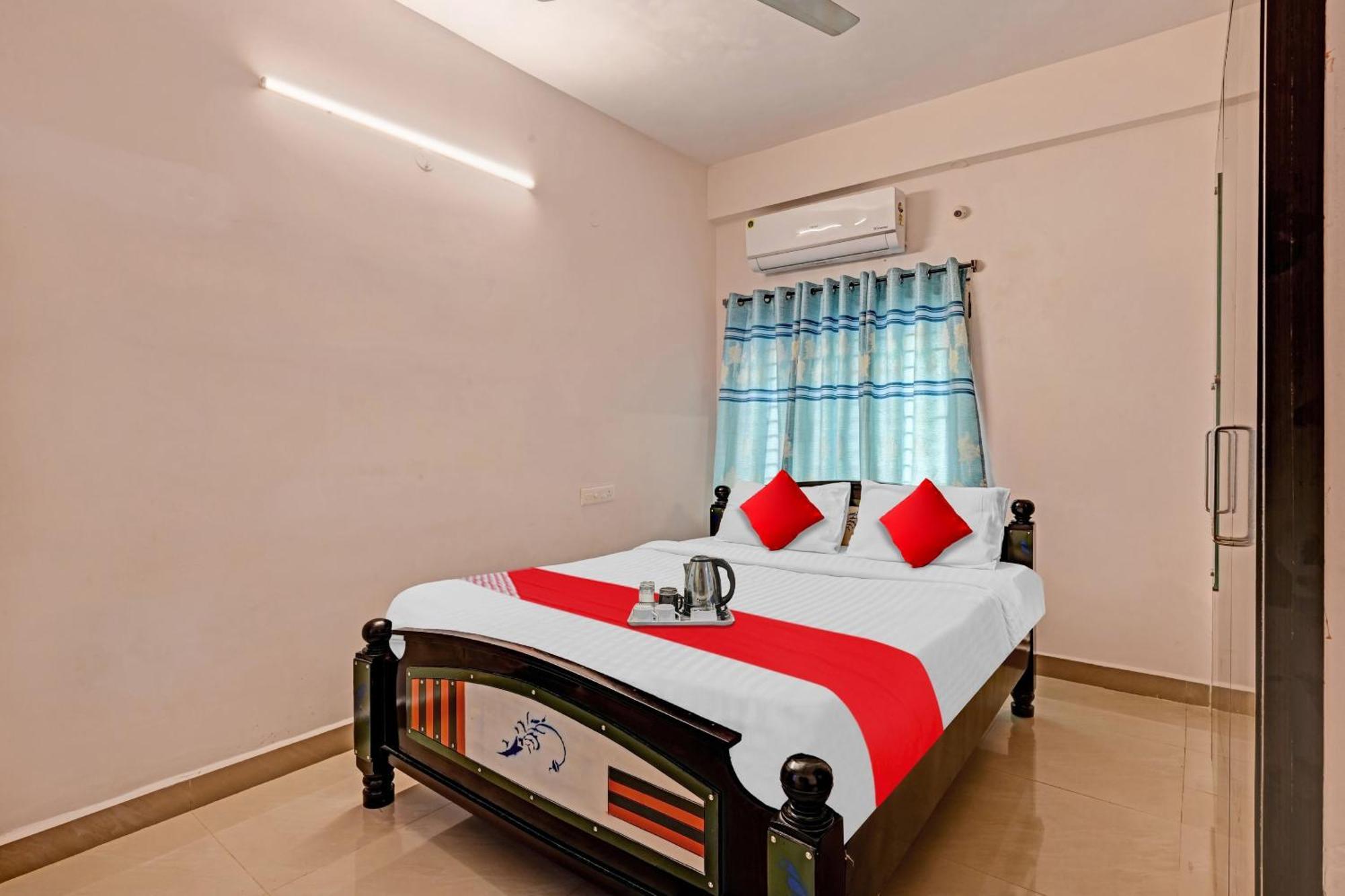 Hotel O Coastal Inn Luxury Service Apartments Kākināda Kültér fotó